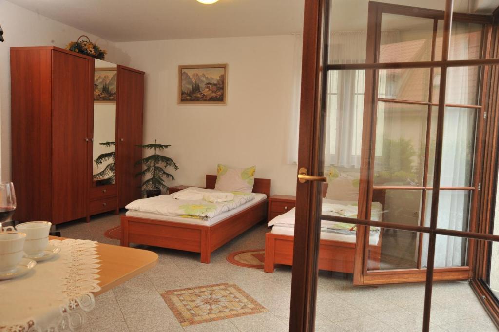 Pensjonacik Graven Apartment นิดชิซา ห้อง รูปภาพ